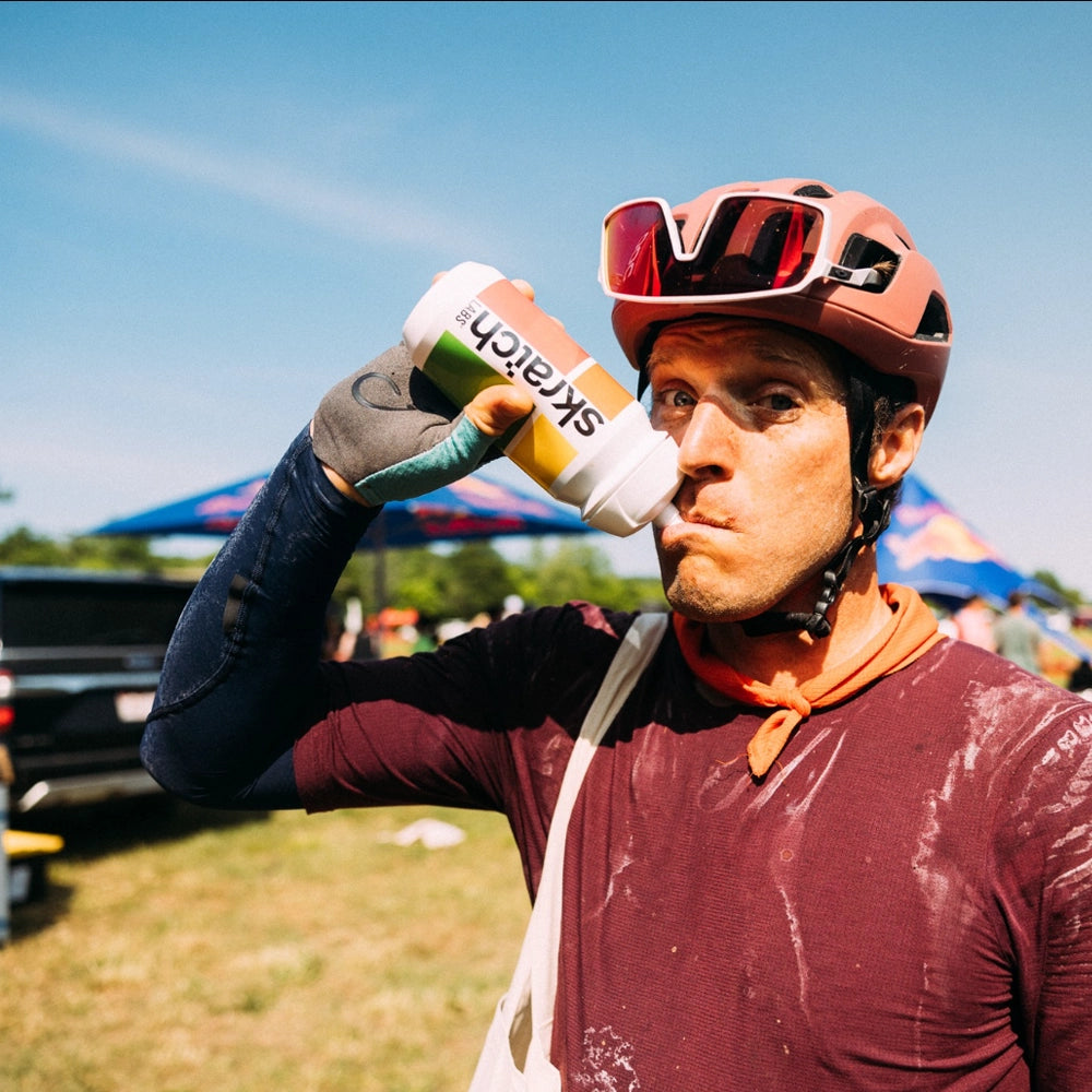 Skratch Labs Bottle Fly 550 ml – BPA-fri flaske til vand og sportsdrik